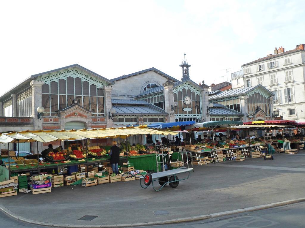 Les Halles 3 Appartement La Rochelle  Buitenkant foto